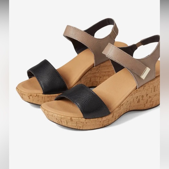 Naot Arizona Tan Leather Wedge Sandals - Picture 1 of 7